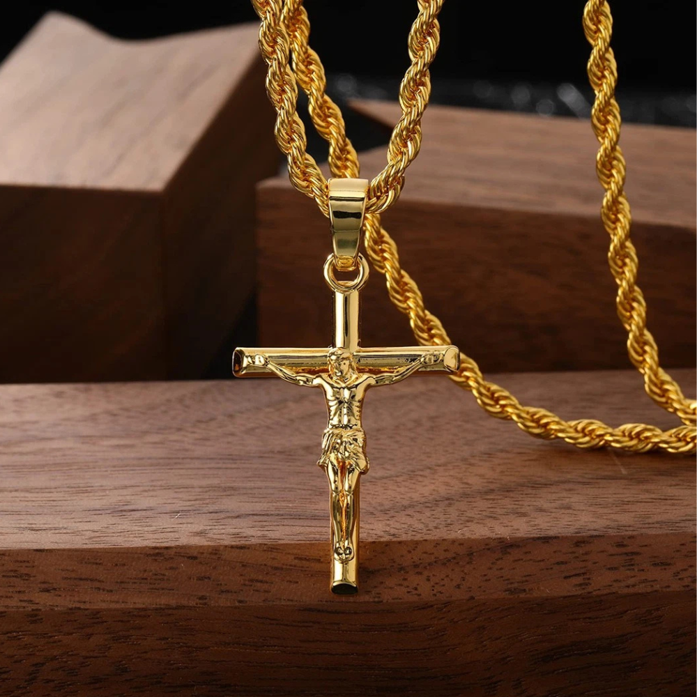 Lantisor + Pandantiv Religios (Placate cu Aur 18k)